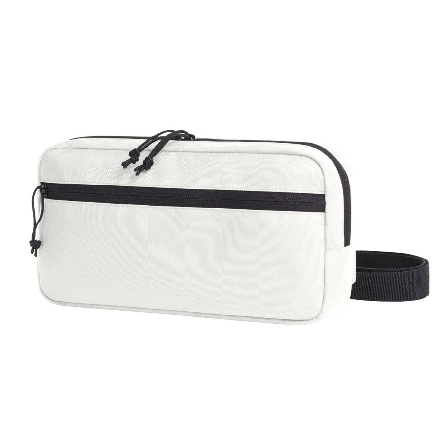 One-Shoulder Bag Trend